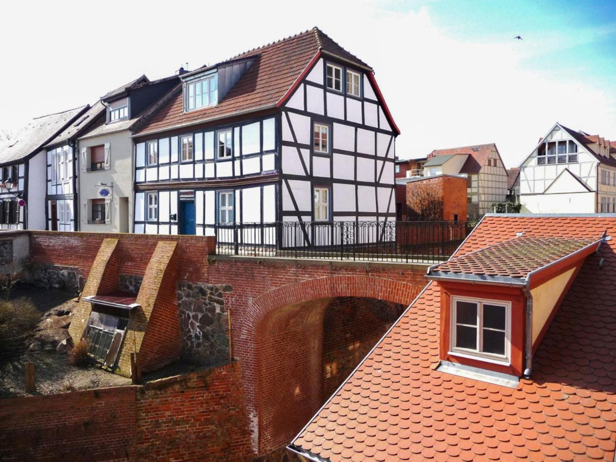 Haus Zur Eselsbruecke Apartment Tangermuende Exterior photo